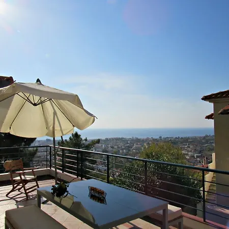 Hill House Nikiti (Sithonia)