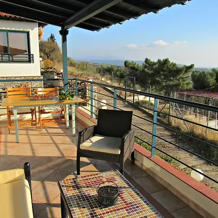 Dom wakacyjny Hill House *
