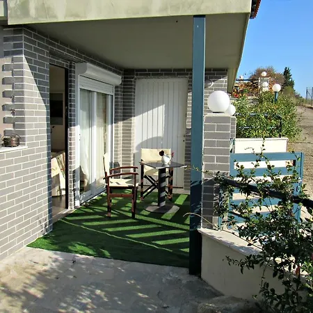 Hill House Nikiti (Sithonia)